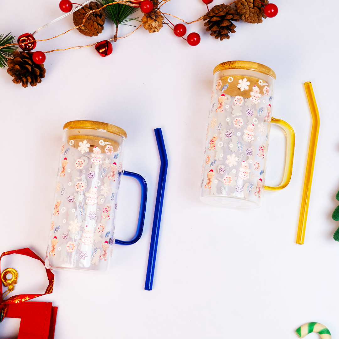 Christmas Ginger Bread with Minis Glass Tumbler with Handle & Bamboo Lid – Set of 2 | Festive Holiday Design with Straw