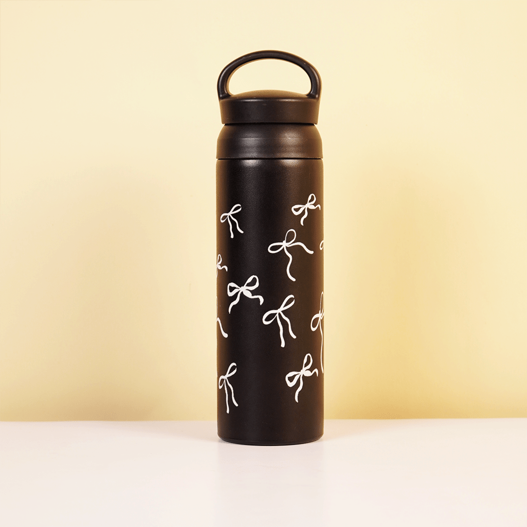 Midnight Elegance Bottle – 500 ML - Memories InsiteMIDNIGHT ELEGANCE WATER BOTTLE - BLACK