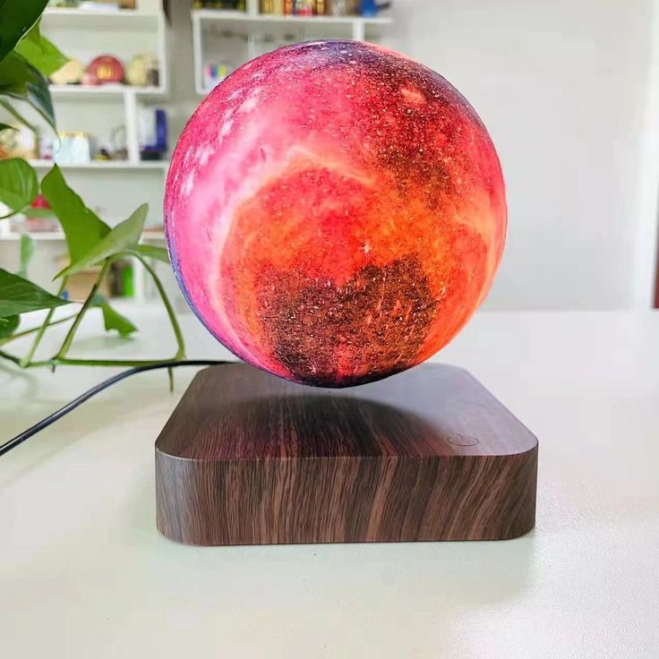 Galaxy™ Levitating Moon