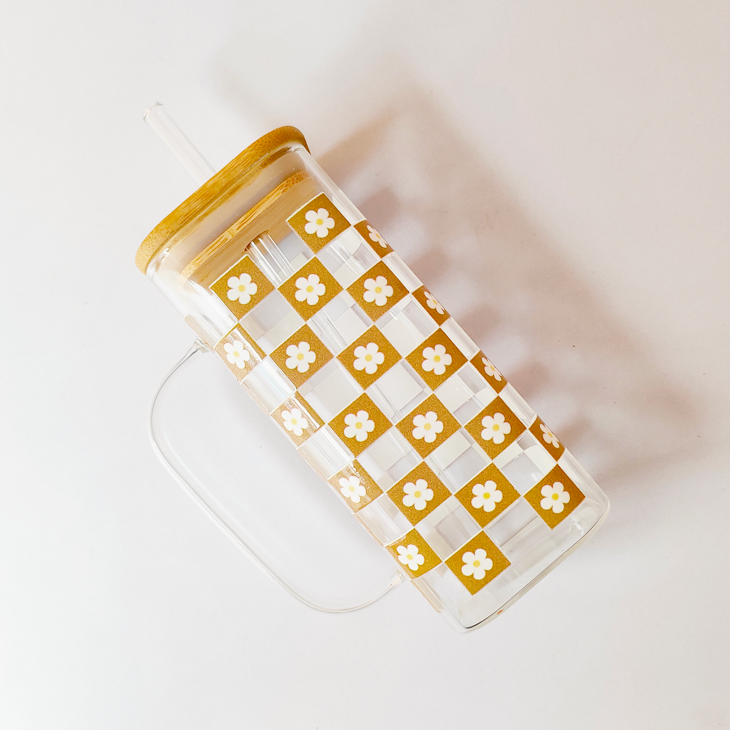 Sunny Daisy Checkered Glass Tumbler with Handle, Bamboo Lid & Straw – Aesthetic & Eco-Friendly Drinkware