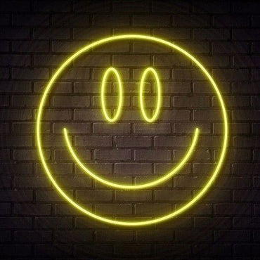 Smiley Face Neon LED Light – Fun Wall Décor for Bedrooms, Cafés & Party Spaces