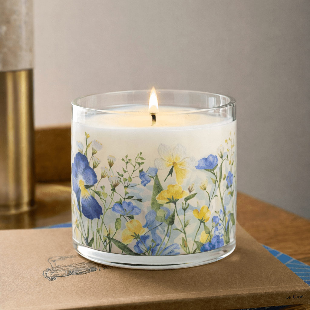 Blue & Yellow Floral Scented Candle in Glass Jar | Elegant Aesthetic Home Décor Candle - Memories InsiteBLUE & YELLOW FLORAL SCANTED CANDLE