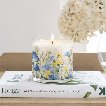 Blue & Yellow Floral Scented Candle in Glass Jar | Elegant Aesthetic Home Décor Candle - Memories InsiteBLUE & YELLOW FLORAL SCANTED CANDLE