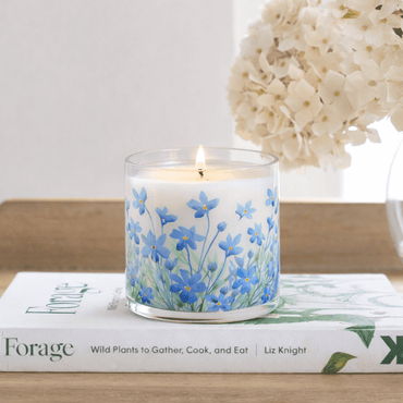 Blue Blossom Floral Scented Candle in Glass Jar | Aesthetic Home Décor & Relaxing Aroma - Memories InsiteBLUE BLOSSOM FLORAL SCENTED CANDLE IN GLASS JAR