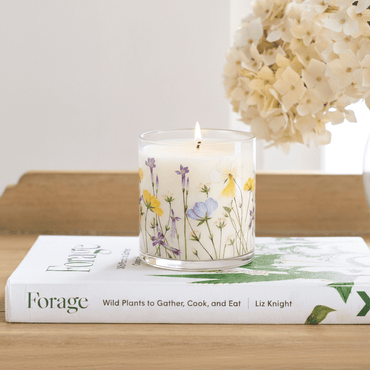 Wild Meadow Floral Scented Candle in Glass Jar | Elegant Home Décor & Relaxing Aroma - Memories InsiteWILD MEADOW FLORAL SCENTED CANDLE IN GLASS JAR