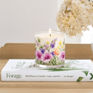 Multicolor Floral Scented Candle in Glass Jar | Elegant Aesthetic Home Décor Candle - Memories InsiteMULTICOLOR FLORAL SCENTED CANDLE IN GLASS JAR
