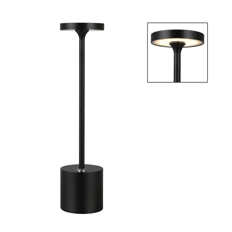 Kastyn™ Metal Table Lamp