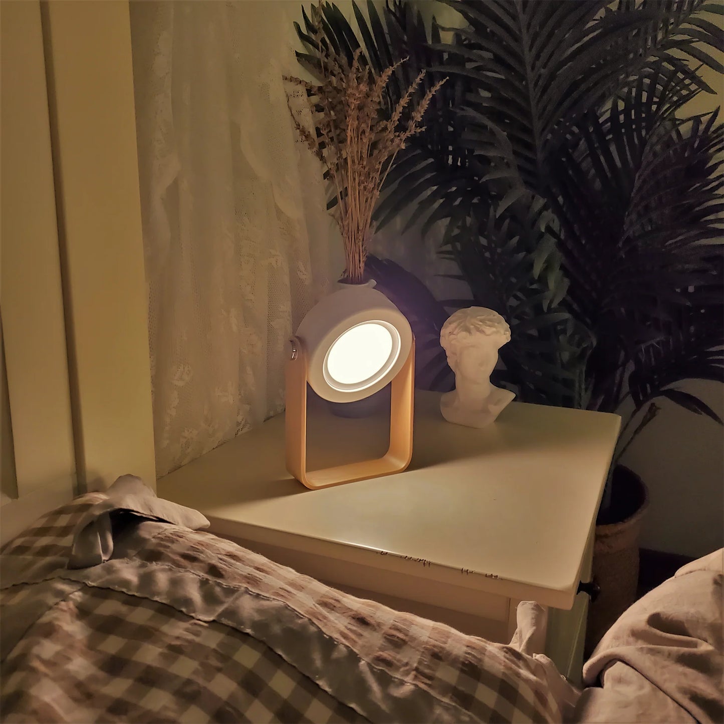 4-in-1 Collapsable Table Lamp