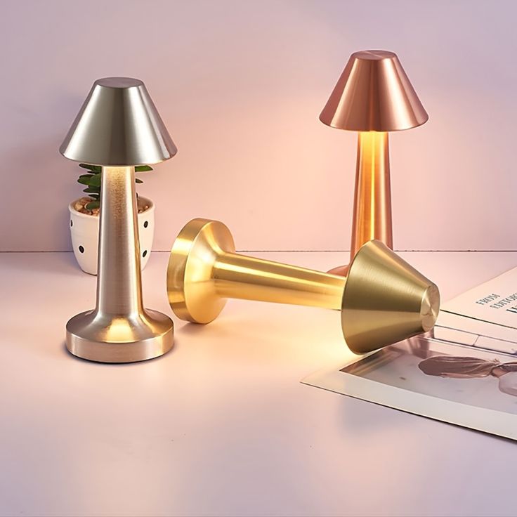Wireless LED Touch Table Lamp IMAGE 8