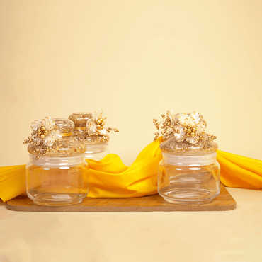 Set of 4 Golden Delight Festive Jar Set – Decorative Snack & Dry Fruit Jars for Gifting & Home Décor - Memories InsiteGOLDEN DELIGHT JAR SET OF 4
