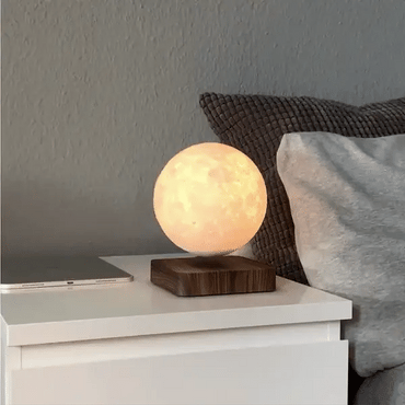 Levitating™ Moon Lamp