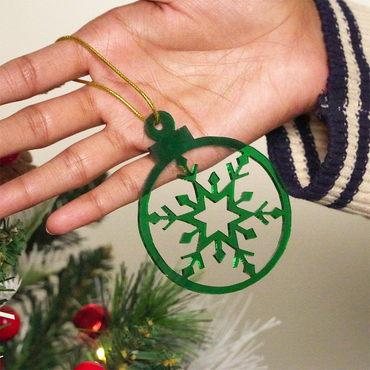 Green Snowflake Christmas Hanging Ornaments – Set of 6