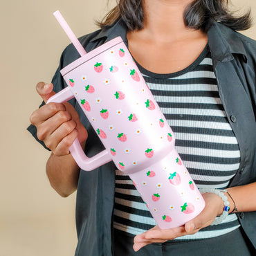 Pink Strawberry Daisy Tumbler