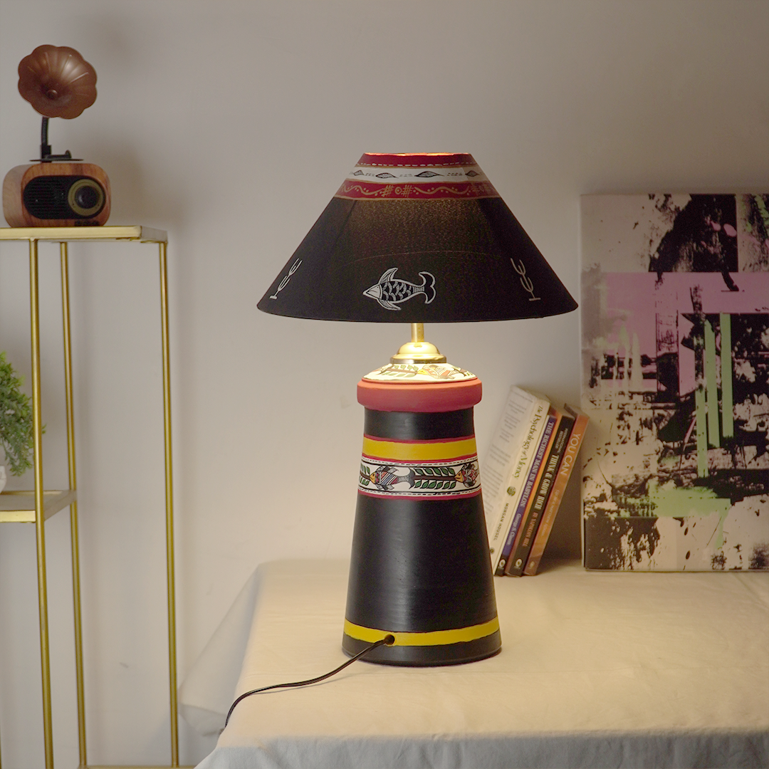 Folk Art Handcrafted Table Lamp – Minimal Elegance with Cultural Charm