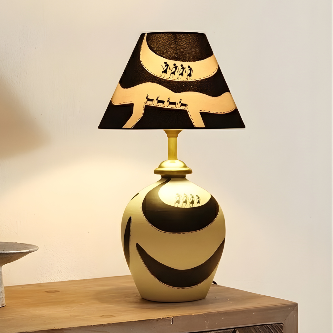 Artisan Noir Lamp – Handcrafted Black & White Aesthetic Light