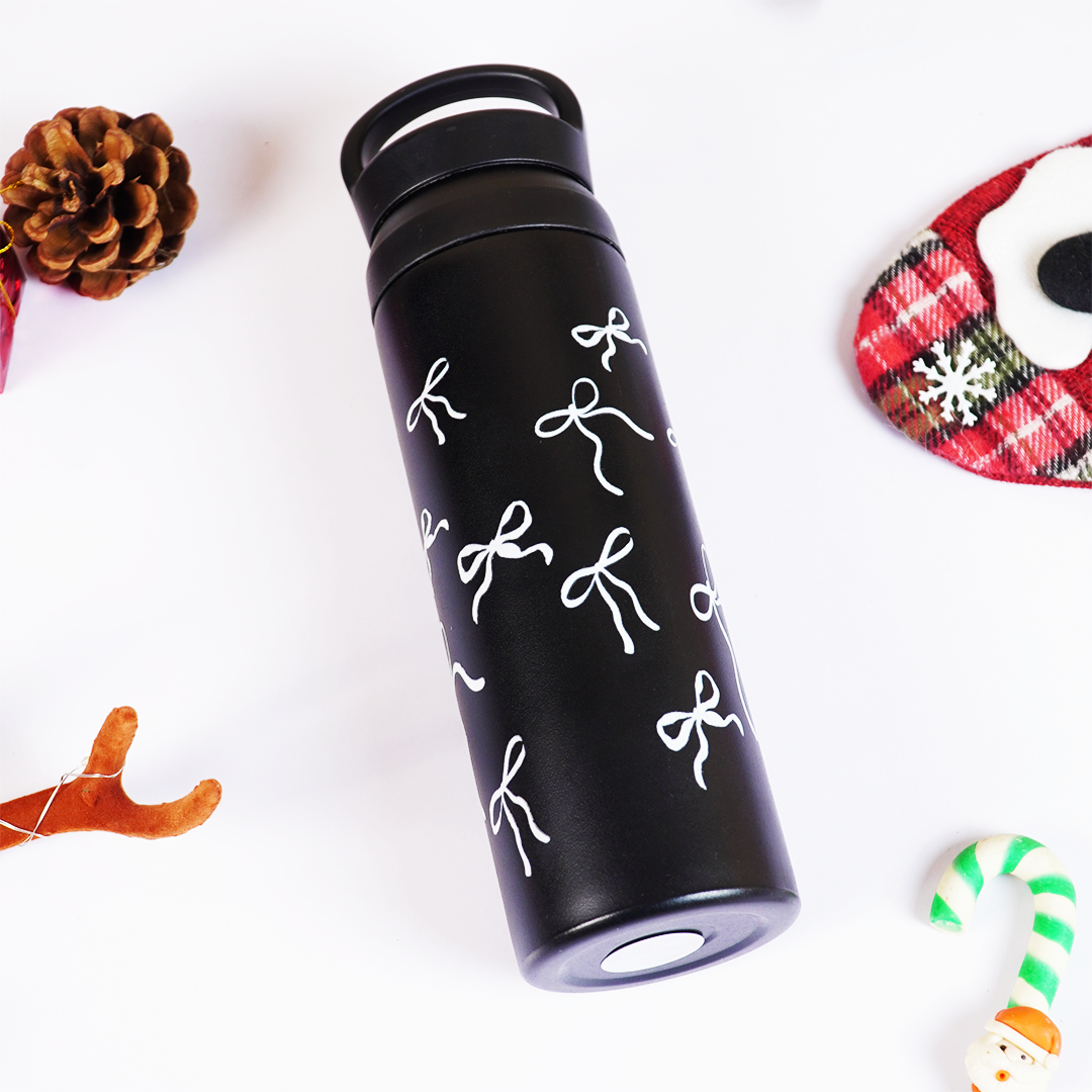 Midnight Elegance Bottle – Timeless Design with Modern Functionality- Black