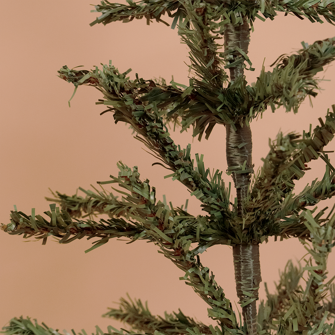 Artificial Christmas Tree – Slim Decorative Xmas Tree