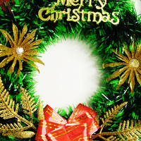 Festive Green Christmas Wreath with Golden Décor & Red Bow