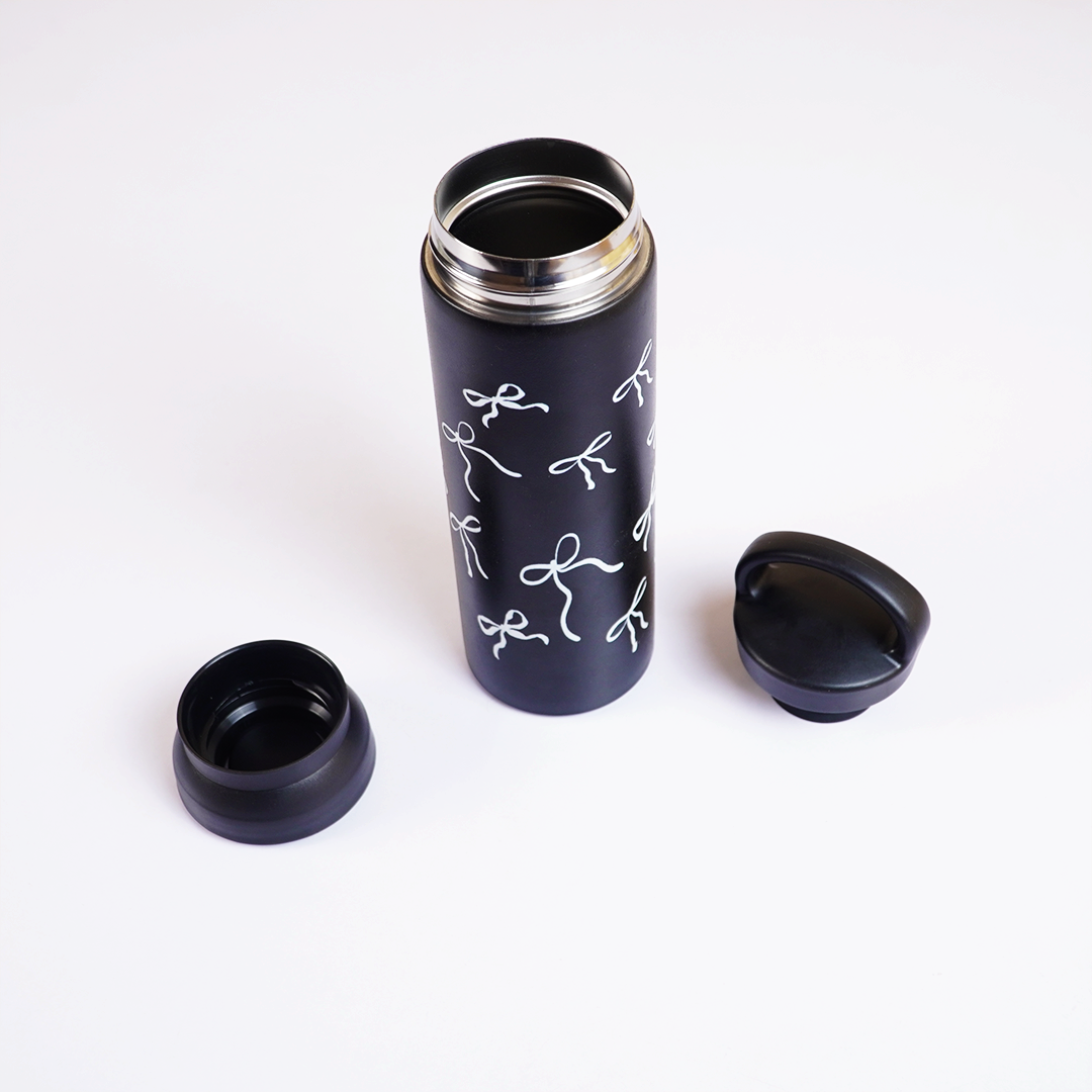 Midnight Elegance Bottle – Timeless Design with Modern Functionality- Black