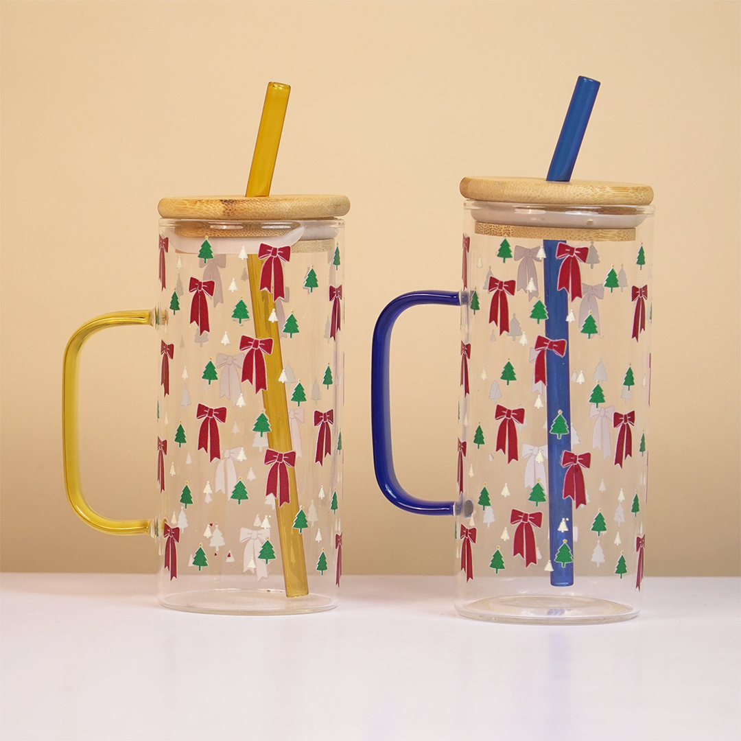 Bow and Little Christmas Tree Glass Tumbler with Handle & Bamboo Lid – Set of 2 | Festive Holiday Design with Straw