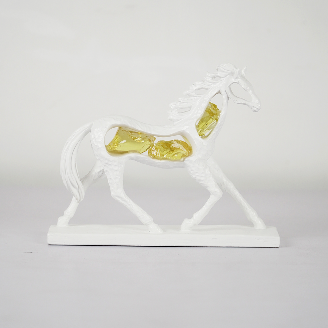 AurraGlow™ Horse Decor Showpiece – Modern Resin Sculpture