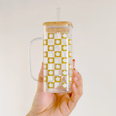 Sunny Daisy Checkered Glass Tumbler with Handle, Bamboo Lid & Straw – Aesthetic & Eco-Friendly Drinkware