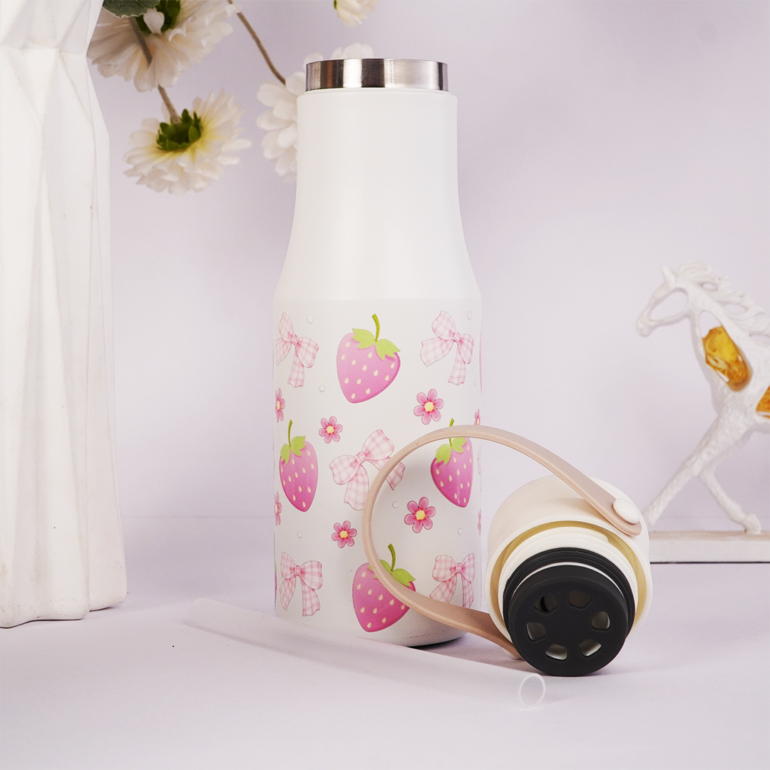 Berry Bow Bottle — Leakproof & Insulated