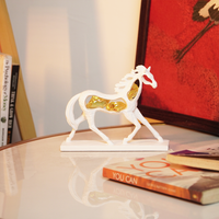 AurraGlow™ Horse Decor Showpiece – Modern Resin Sculpture