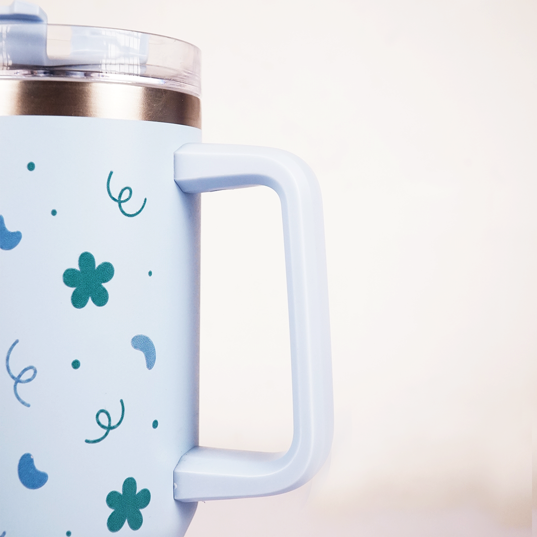 Blue Floral & Heart Print Tumbler – Insulated Travel Tumbler with Handle & Straw