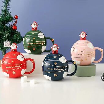 Christmas Round Mug With Lid & Spoon