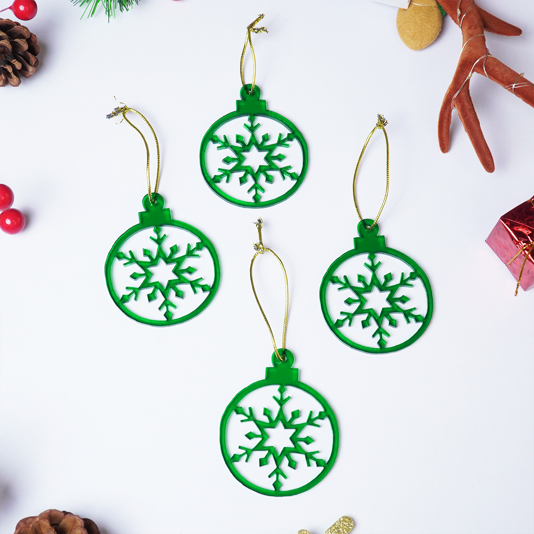 Green Snowflake Christmas Hanging Ornaments – Set of 6