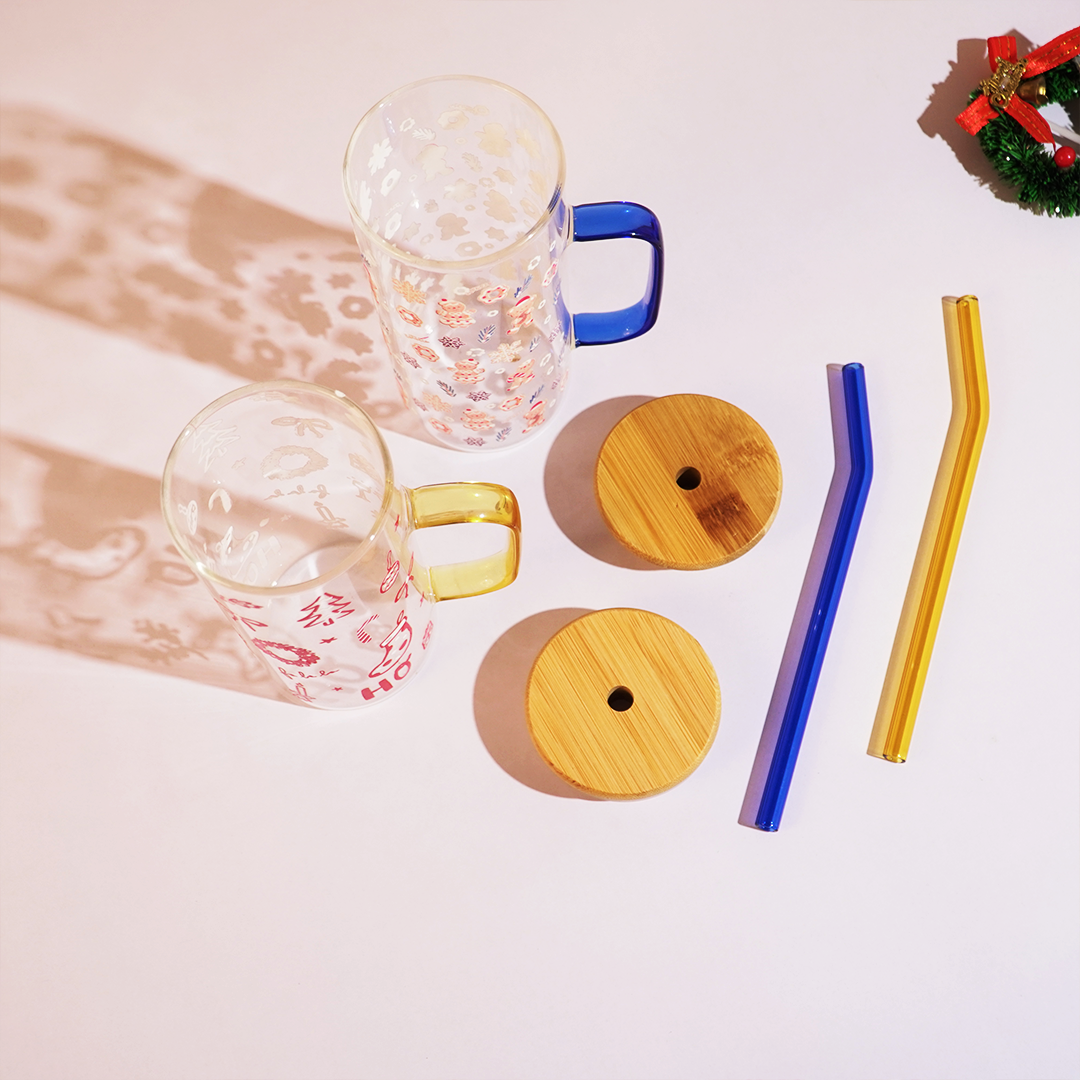 Set of 2 Bloom & Cheer Glass Tumblers – Where Everyday Elegance Meets Festive Joy