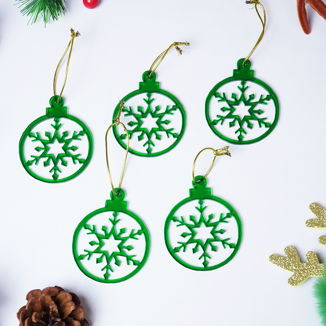 Green Snowflake Christmas Hanging Ornaments – Set of 6