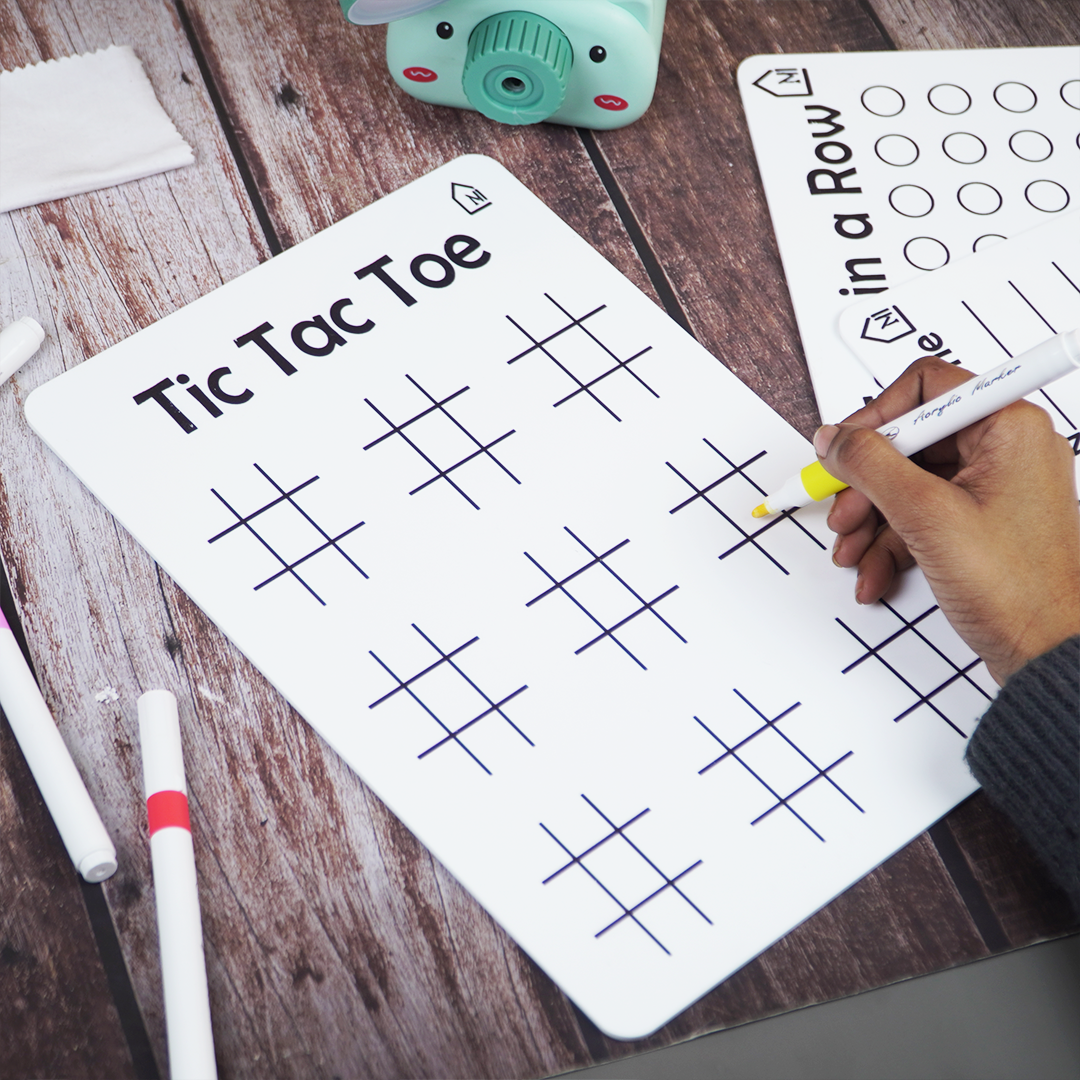 Reusable Tic Tac Toe Learning Board with Marker Pen Box & Cleaning Cloth