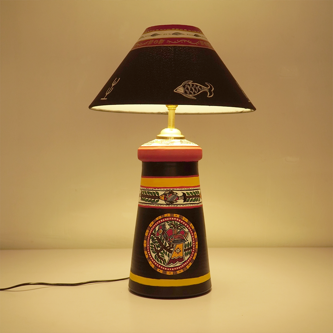 Folk Art Handcrafted Table Lamp – Minimal Elegance with Cultural Charm