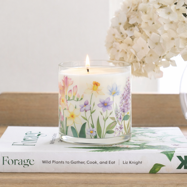Multicolor Floral Scented Candle in Glass Jar | Aesthetic Home Décor & Relaxing Aroma