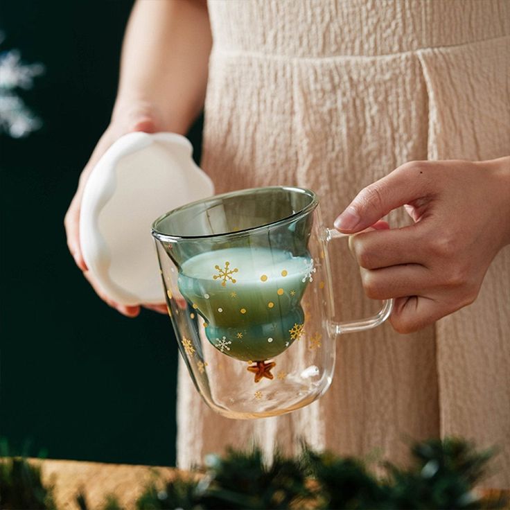 Christmas Tree Shaped Double Wall Glass Mug