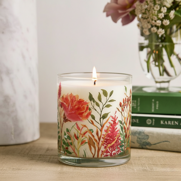 Warm Floral Scented Candle in Glass Jar | Elegant Aesthetic Home Décor Candle