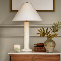 Green Leaf Floral Scented Candle in Glass Jar | Calm Nature-Inspired Home Décor Candle