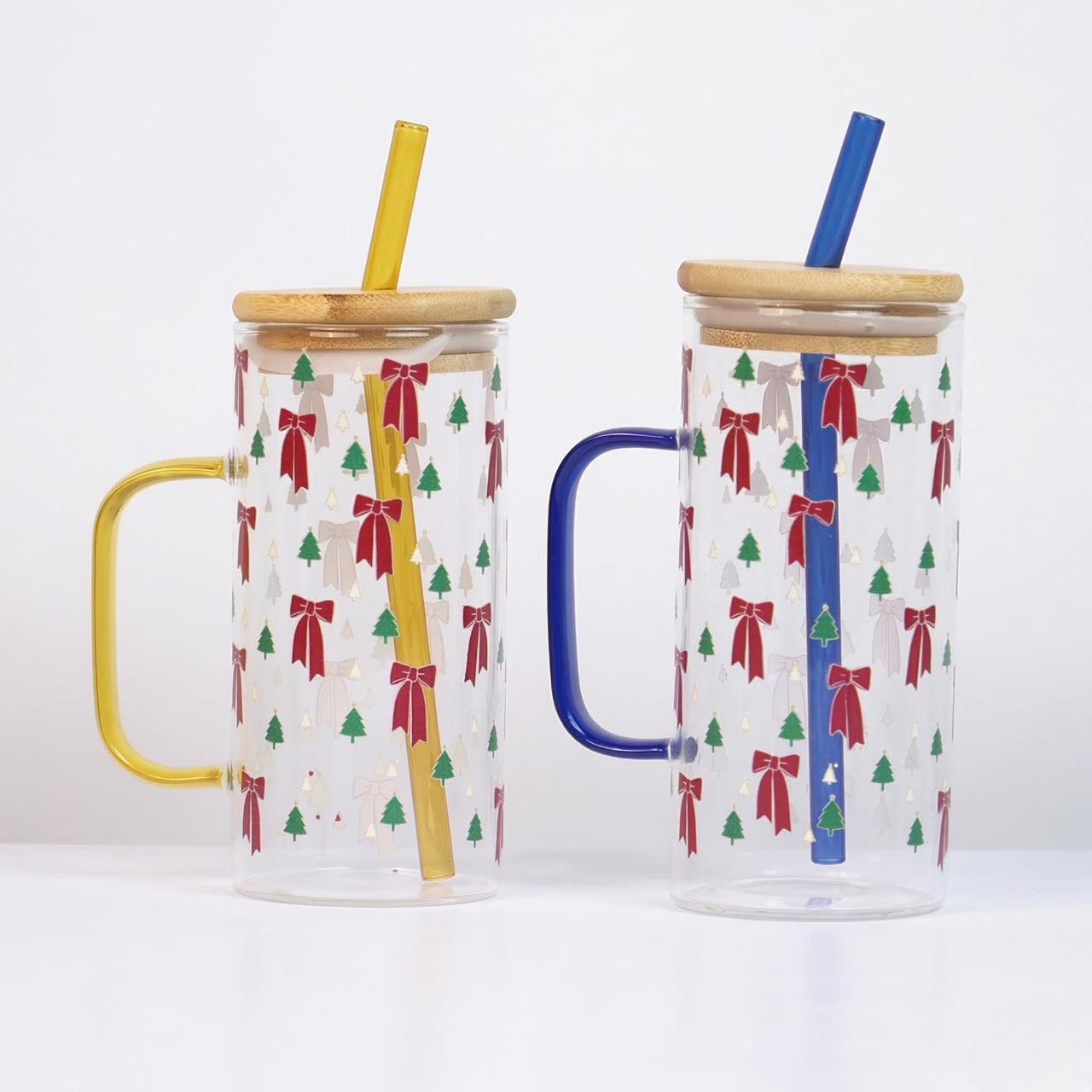 Bow and Little Christmas Tree Glass Tumbler with Handle & Bamboo Lid – Set of 2 | Festive Holiday Design with Straw