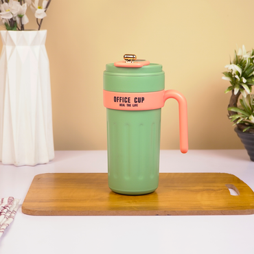 Stylish & Easy Carry Travel Cup