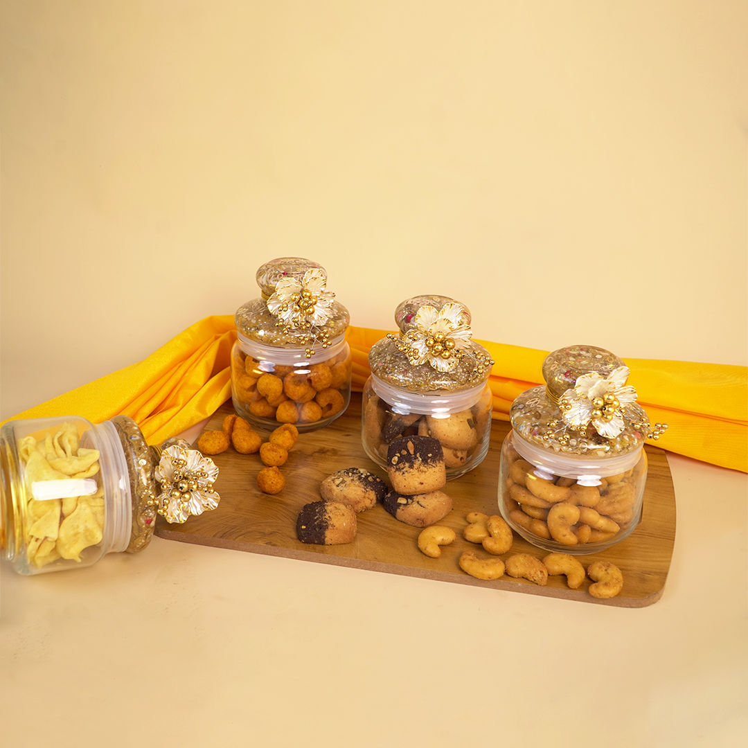 Set of 4 Golden Delight Festive Jar Set – Decorative Snack & Dry Fruit Jars for Gifting & Home Décor