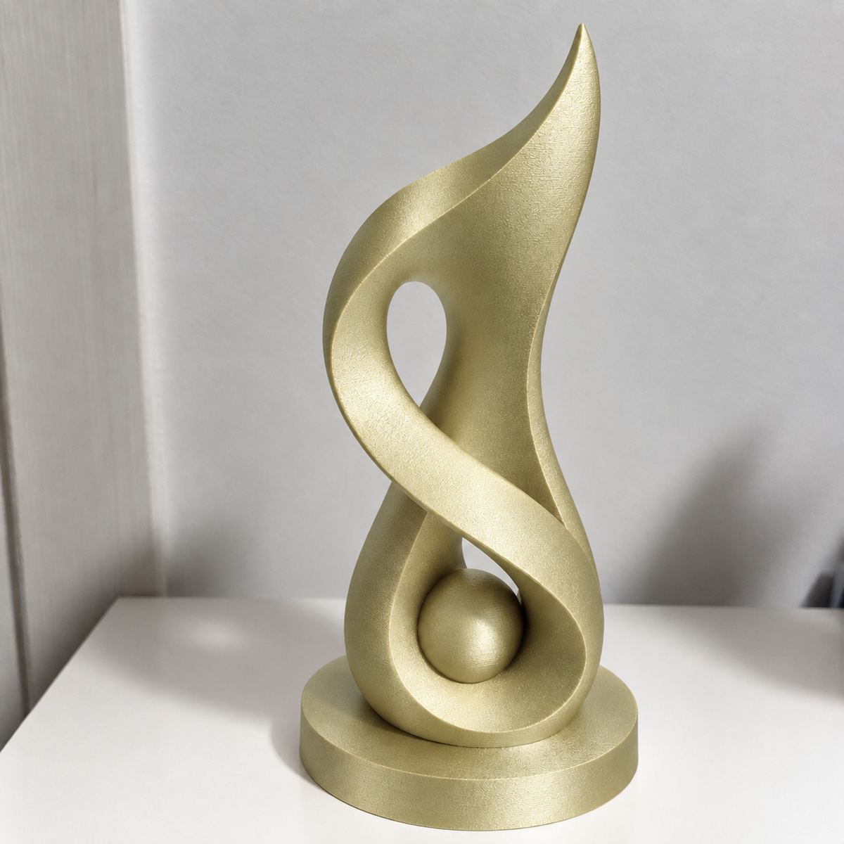 Abstract Decorative Showpiece | Modern Sculptural Table Decor | Artistic Home Decor