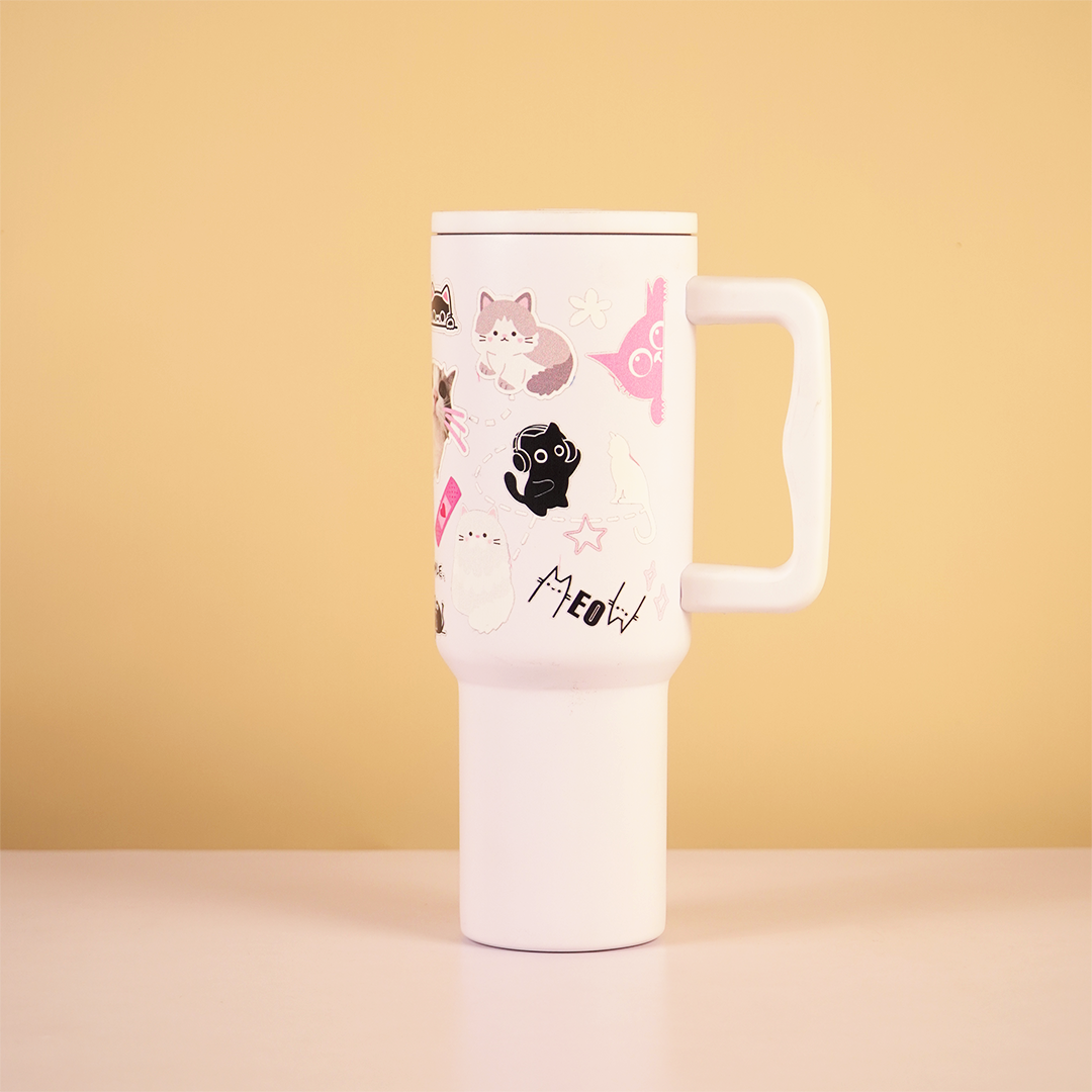 “Kitty Paw Tumbler – Leak-Proof & Stylish”