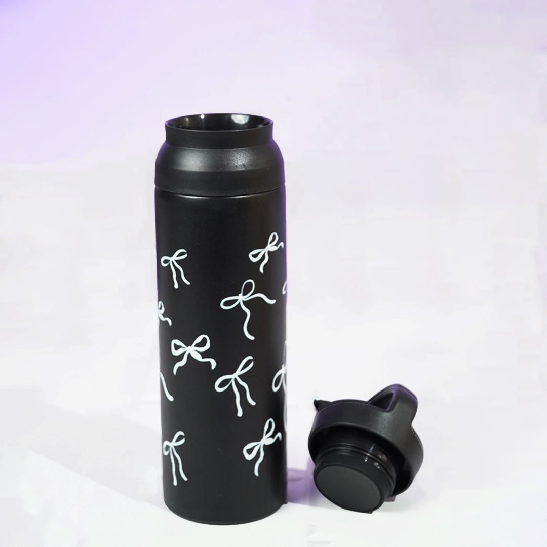 Midnight Elegance Bottle – Timeless Design with Modern Functionality- Black