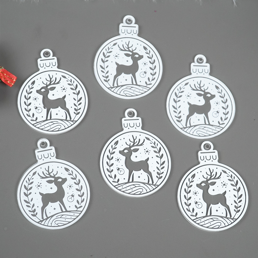 SET OF 6 Elegant Reindeer Christmas Ornament – Premium Acrylic Hanging Décor