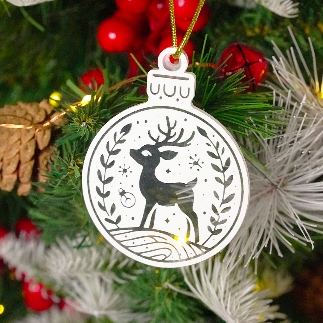 SET OF 6 Elegant Reindeer Christmas Ornament – Premium Acrylic Hanging Décor