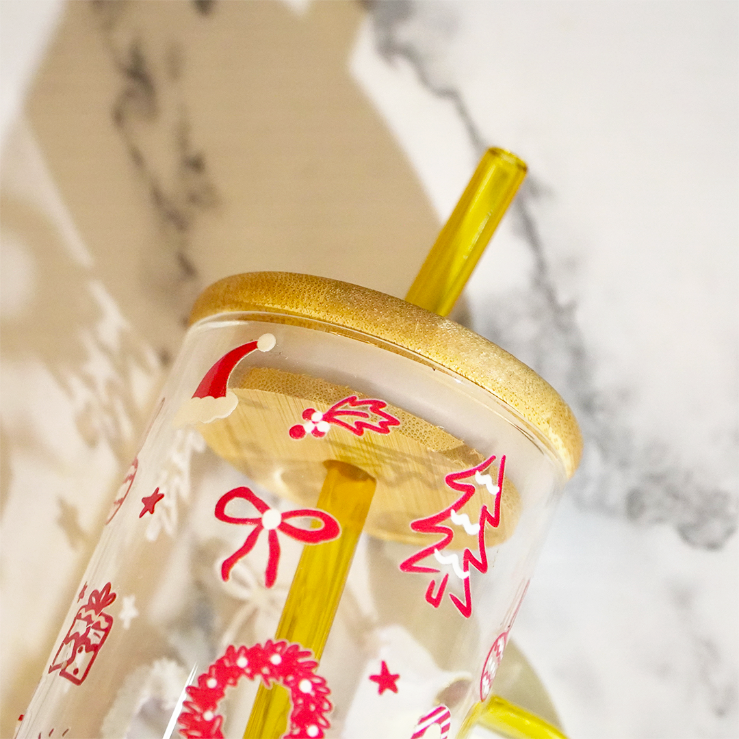 Christmas Glass Tumbler with Handle & Bamboo Lid – Set of 2 | Festive Holiday Design with Straw